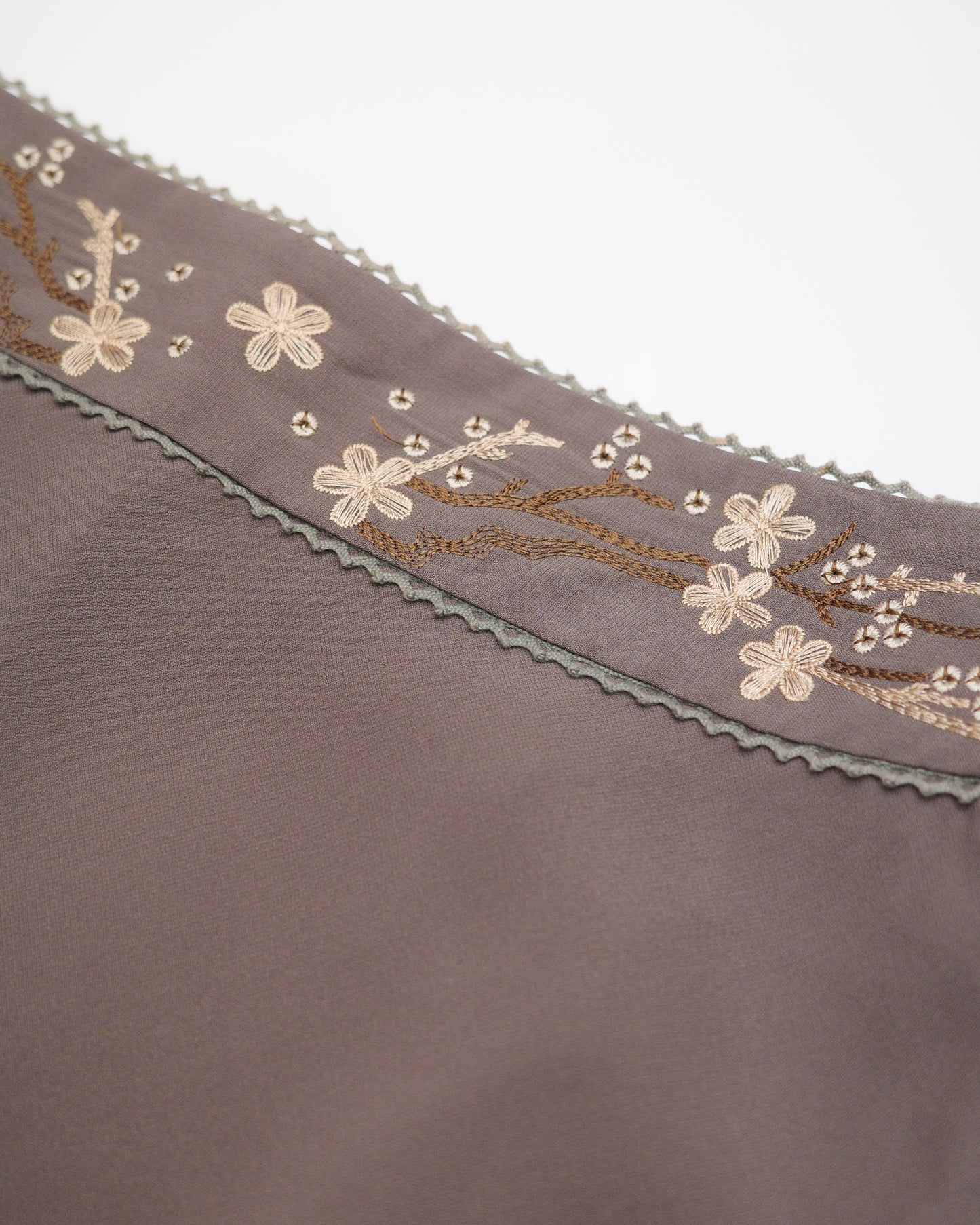 Brown Embrodiery Skirt