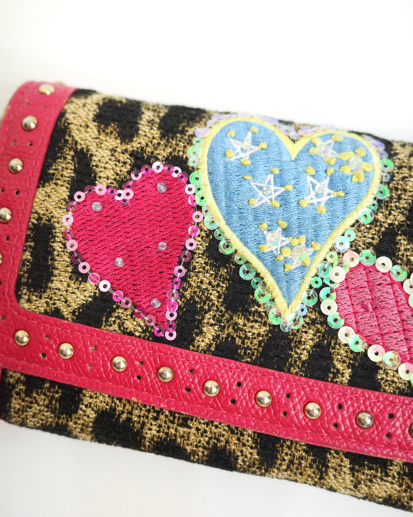 Think Bee! Leopard Hearts Wallet
