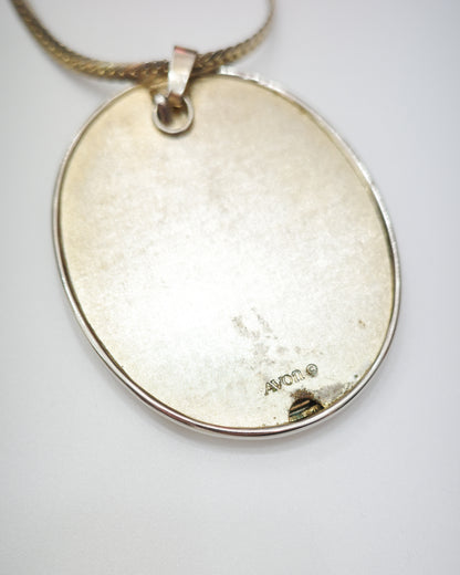 Avon Vintage Floral Necklace