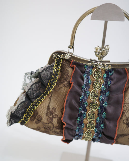 Whimsical Lace Clutched Bag w/ Crossbody Chain