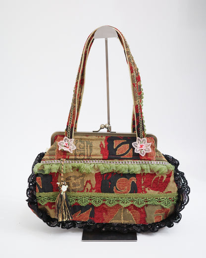 Victorian Style Lace Kiss-Lock Bag